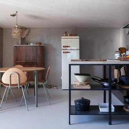 Modernes Bijou In 400-jaehrigem Haus Apartamento *